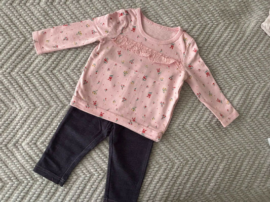 Conjunto Carters polera rosada y leggins 6 meses