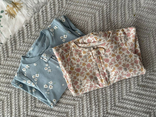 Pack 2 Pijamas Carters estampado de flores 9 meses
